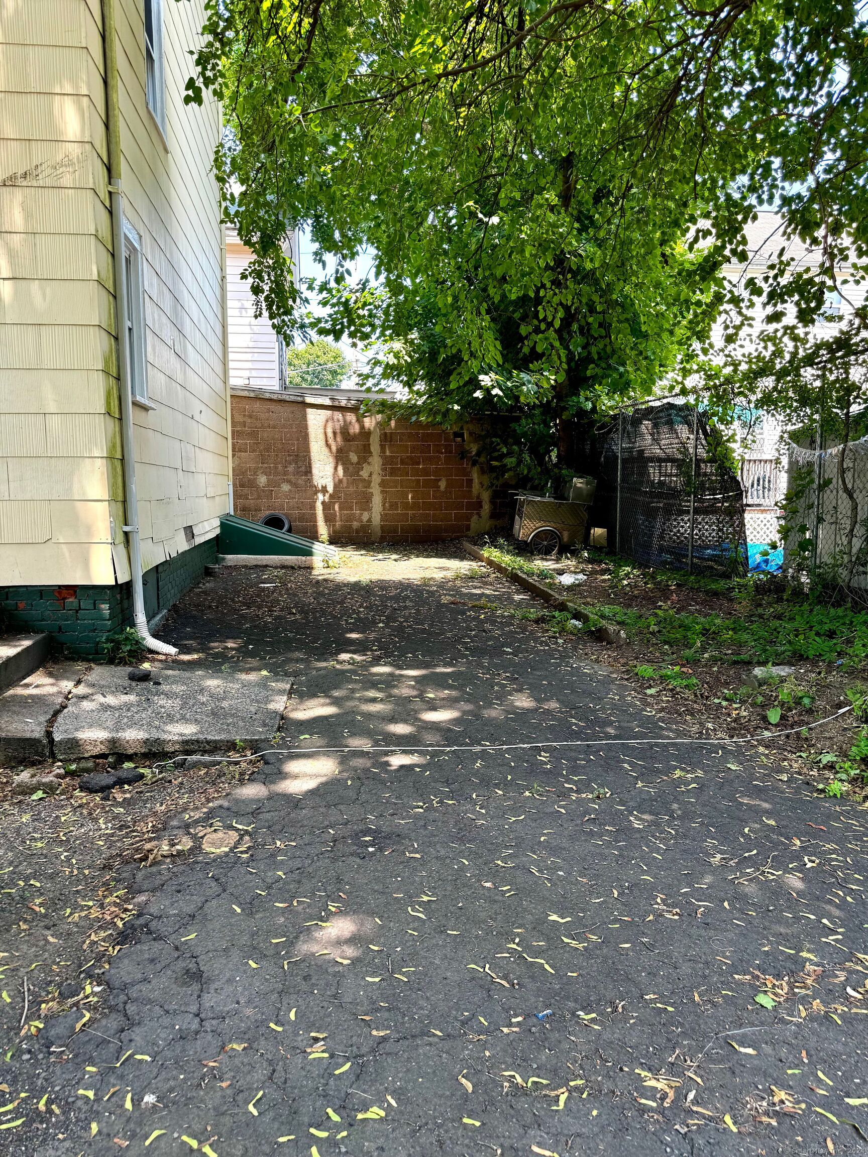 Commercial Property for Sale in New Haven Connecticut 06513